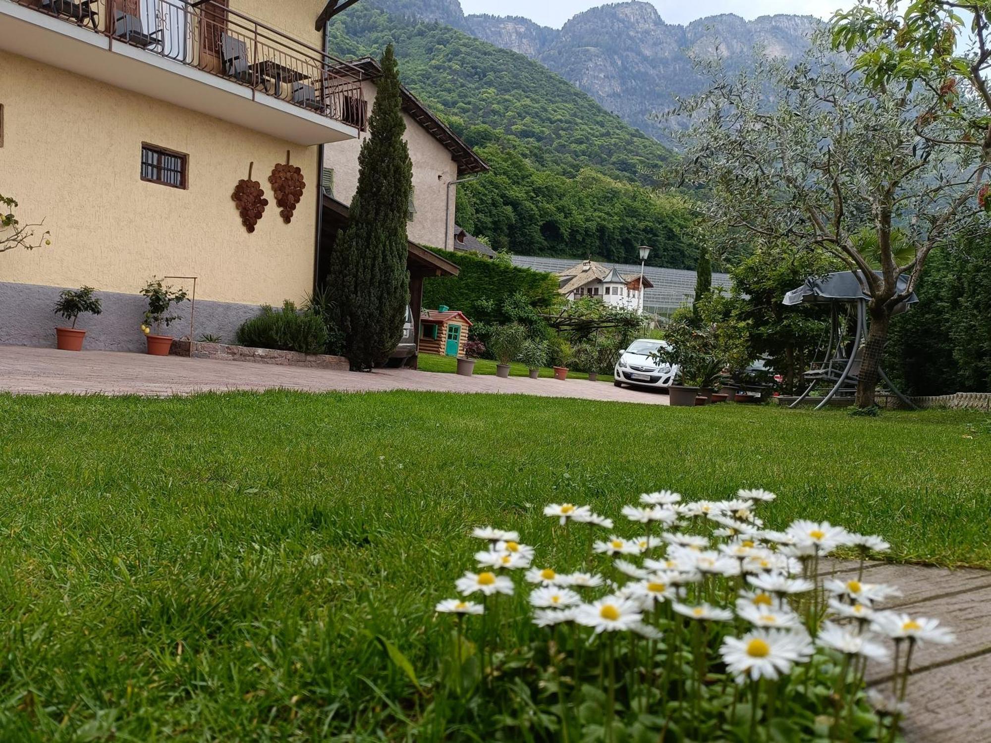 Ferienwohnungen Luggin Kaltern Exterior foto